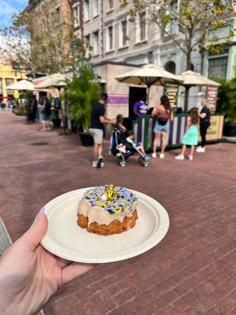 Universal Studios King Cake 2025