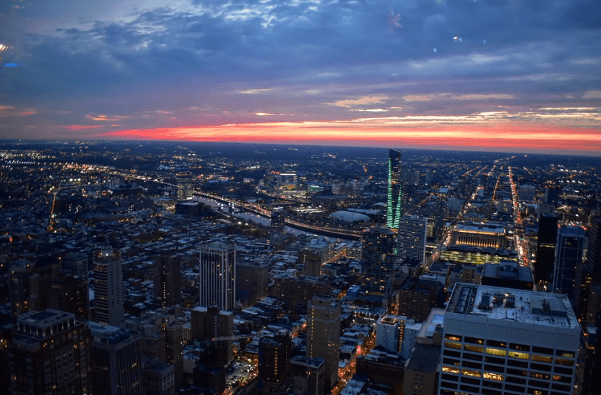 Philadelphia Travel Guide: Local Favorites Every Tourist Should Know